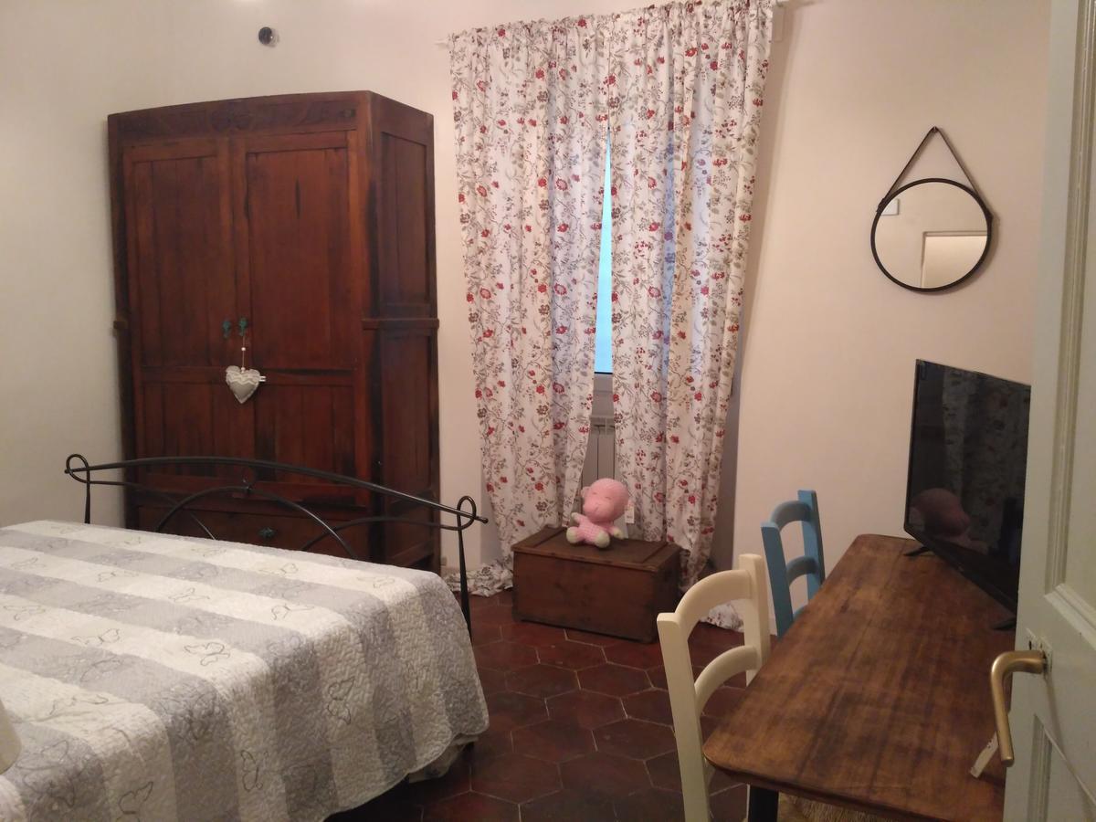 B&B L' Albicocco Гави Екстериор снимка