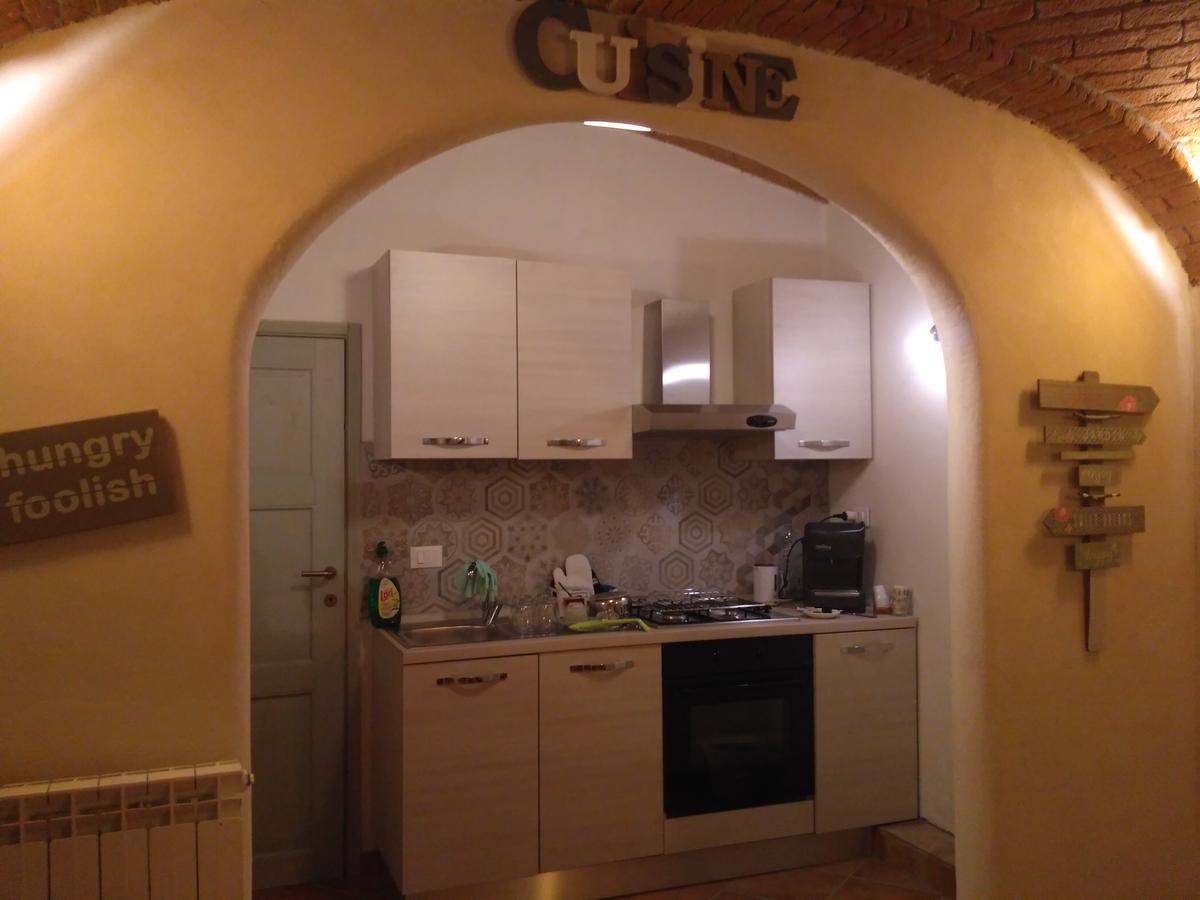 B&B L' Albicocco Гави Екстериор снимка