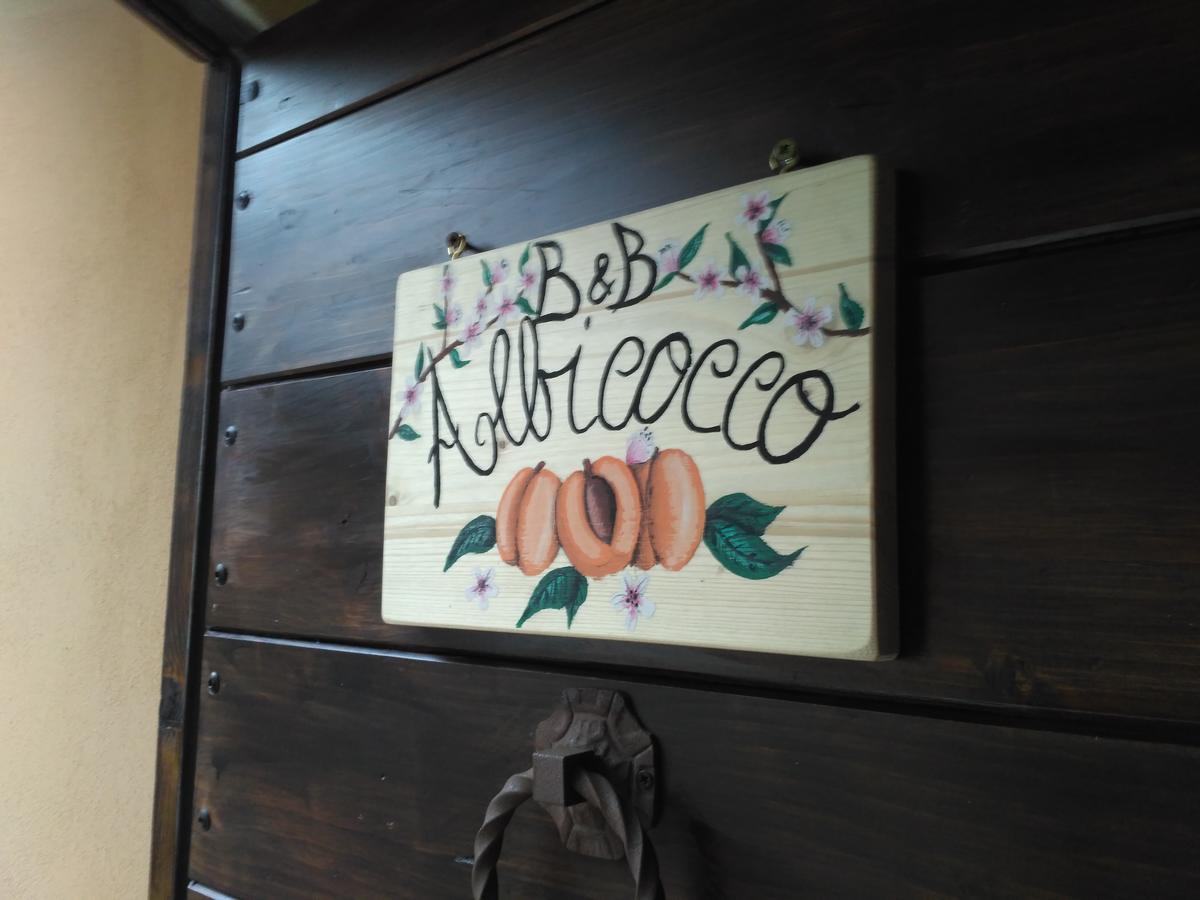 B&B L' Albicocco Гави Екстериор снимка
